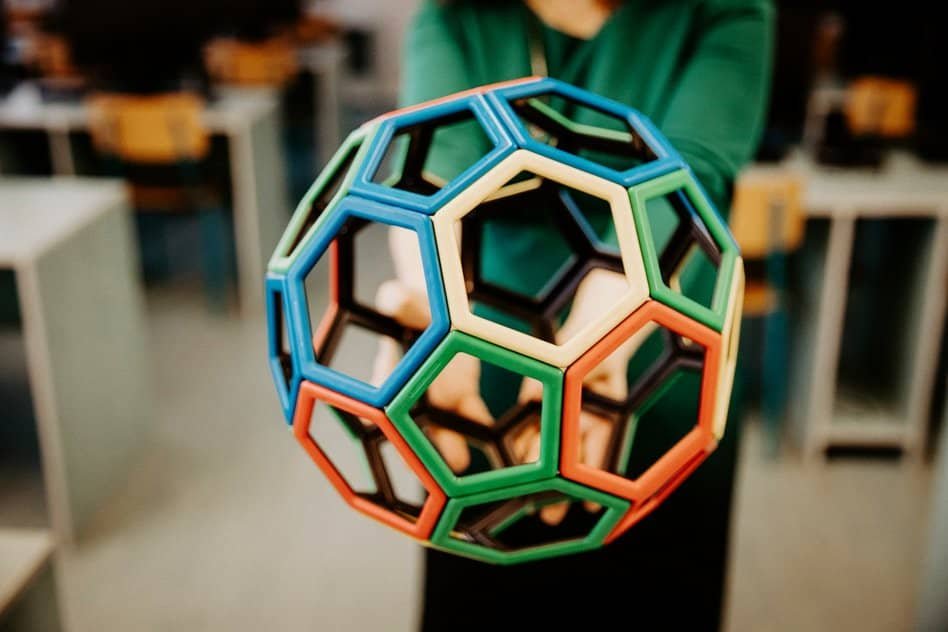 3d printed ball toy from hexagon parts