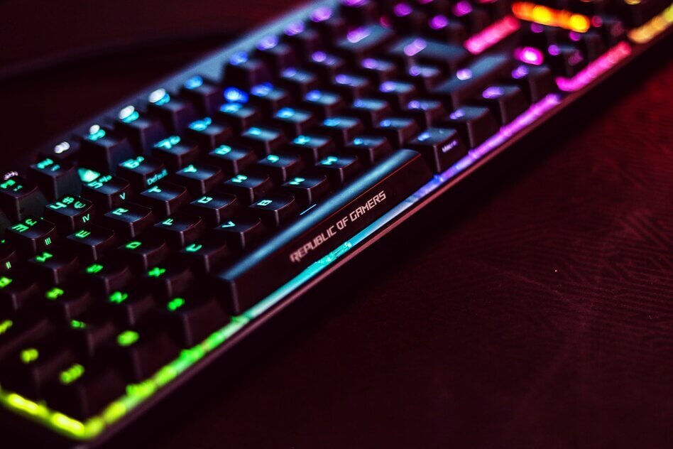 republic of gamers colored backlight keyboard